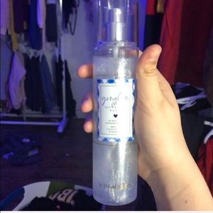 BATH AND BODY WORKS BODY SPRAY